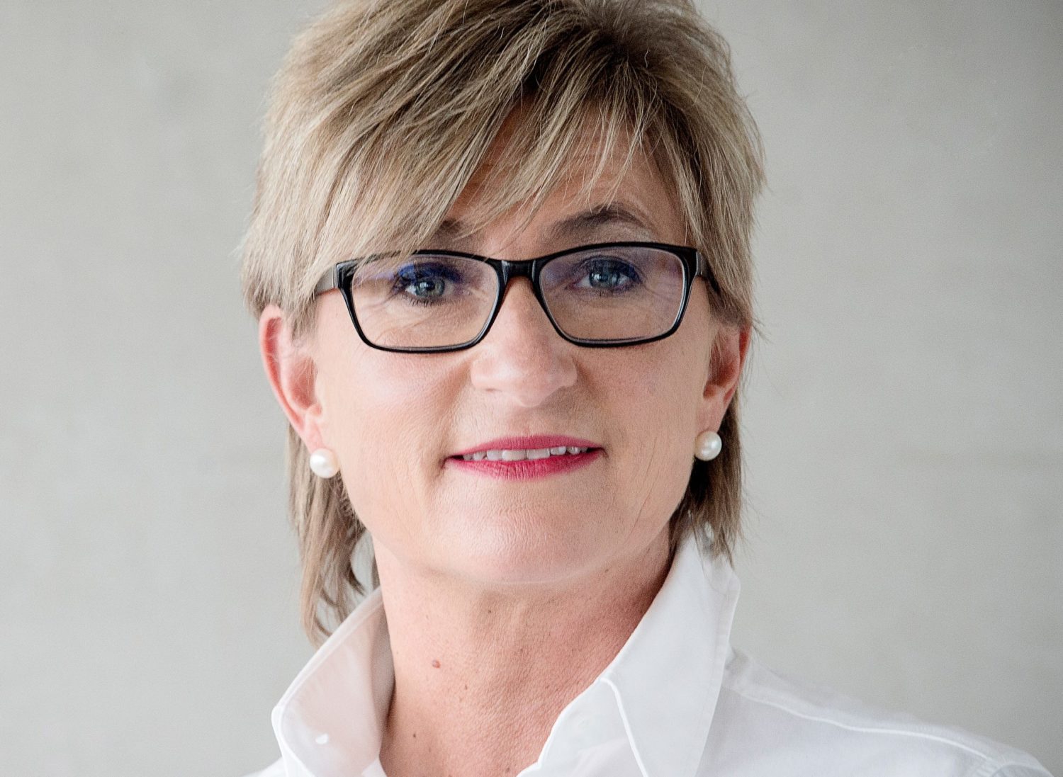 Simone Fleischmann fordert Fahrplan für Lehrer und Sommerruhe.