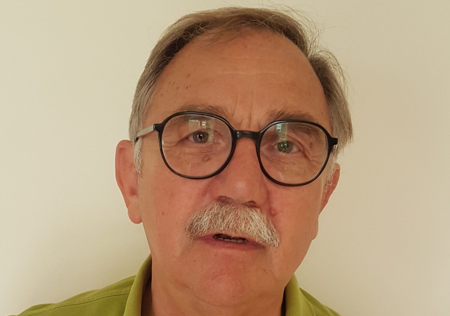 Pädagoge Jens Großpietsch: Schulen sollen möglichst viel selber machen