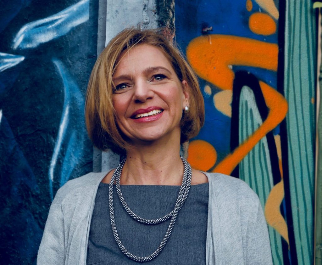 Sinologin Nora Sausmikat, Expertin für Chinas Klimapolitik bei urgewald e.V. über den Kohleausstieg Chinas