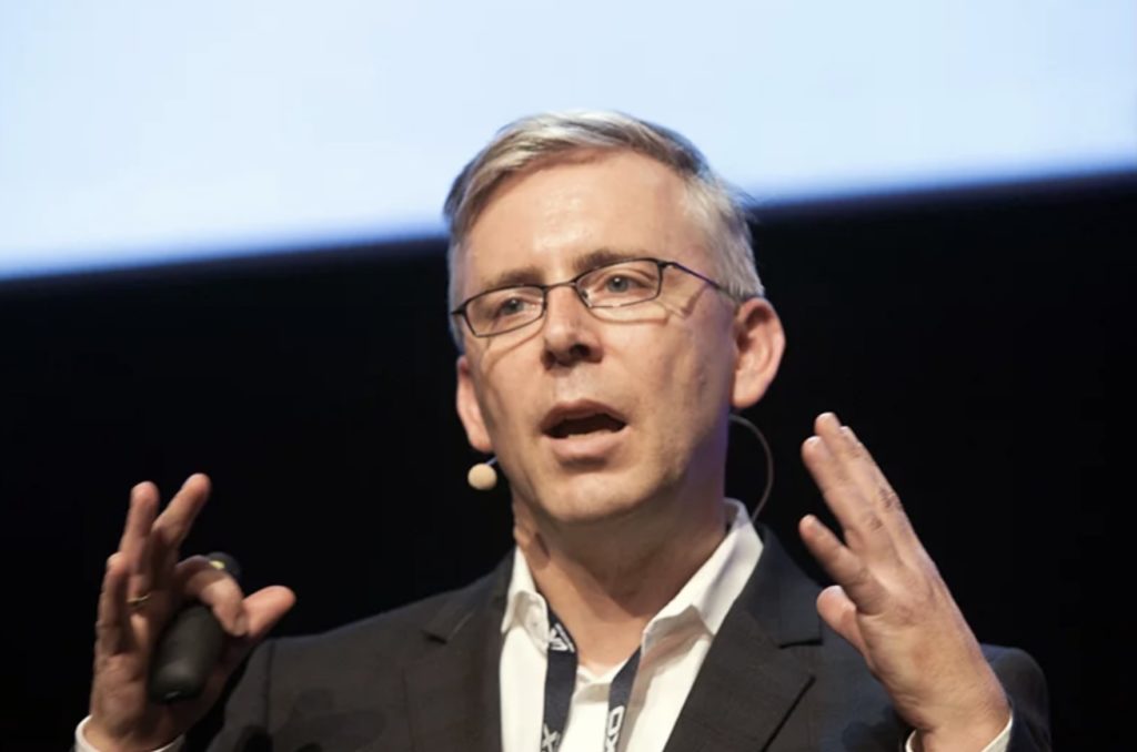 Peter Ganten will IT-Kaufhaus für Schulträger.