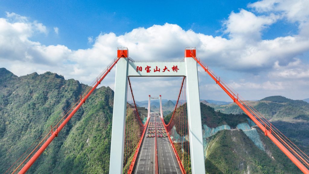 Chinesische Megabrücke wird getestet