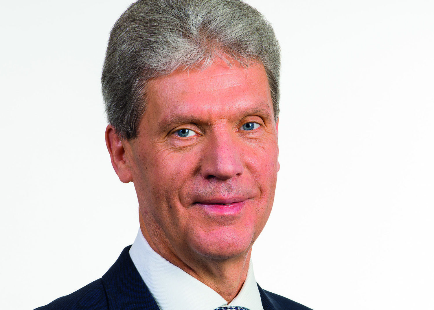Man sieht Helmut Holter, er floppt als Bildungsminister