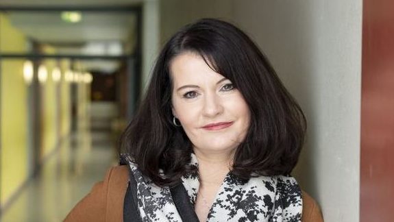 Sabine Bösl: Schulleiter fühlen sich im Stich gelassen in der Pandemie, auch von den Eltern.