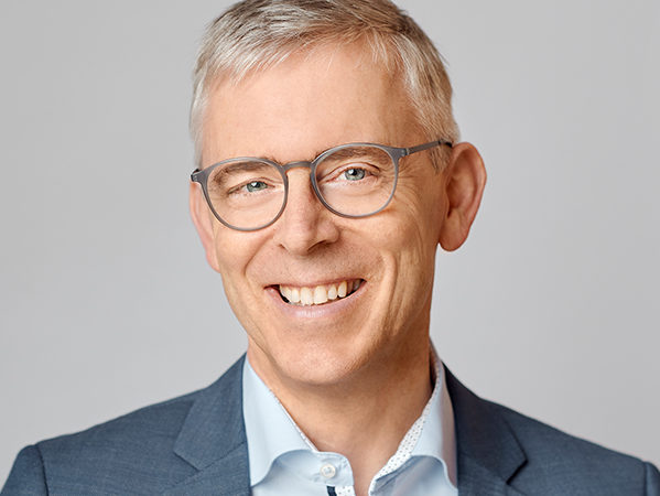 Peter Ganten, Vorsitzender der Open Source Business Alliance, spricht im Interview unter anderem über Chinas autoritäres System.