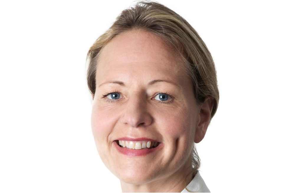 Elske Fehl-Weileder erklärt im Interview, warum Evergrande bisher keine Insolvenz anmelden musste.