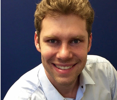 Thomas Littschwager ist auf dem Foto zu sehen, Geschäftsführer des neuen Online-Format Brockhaus