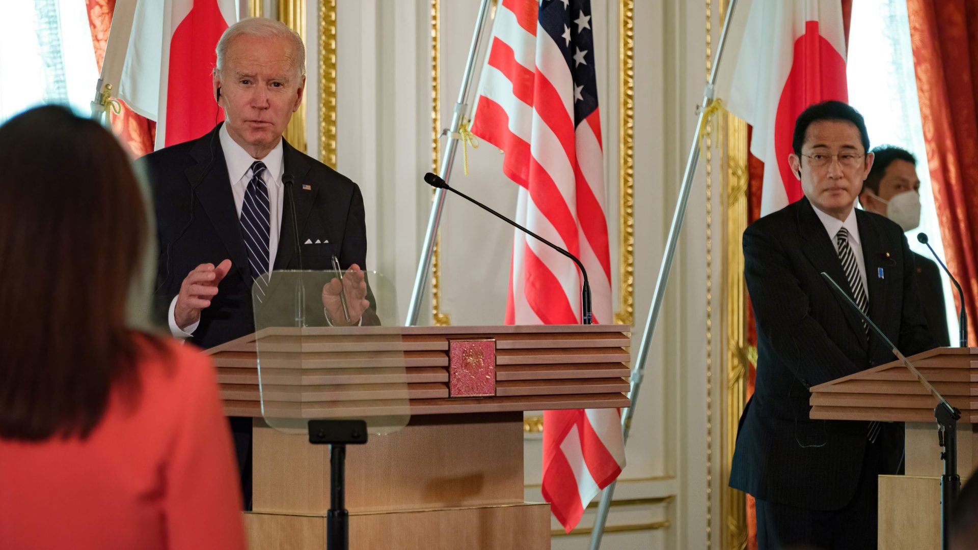 Journalistenfrage mit Folgen: US-Präsident Joe Biden mit Japans Premier Fumio Kishida. Biden bekräftigte die Zusagen an Taiwan 