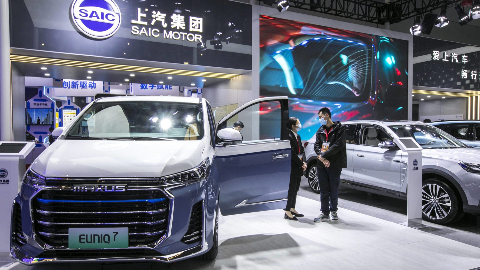 Der Maxus Euniq 7 von SAIC auf einer Technikmesse in Shanghai: Chinesische Staatsbetriebe entdecken die Brennstoffzelle - mit Wasserstoff betriebene Autos.