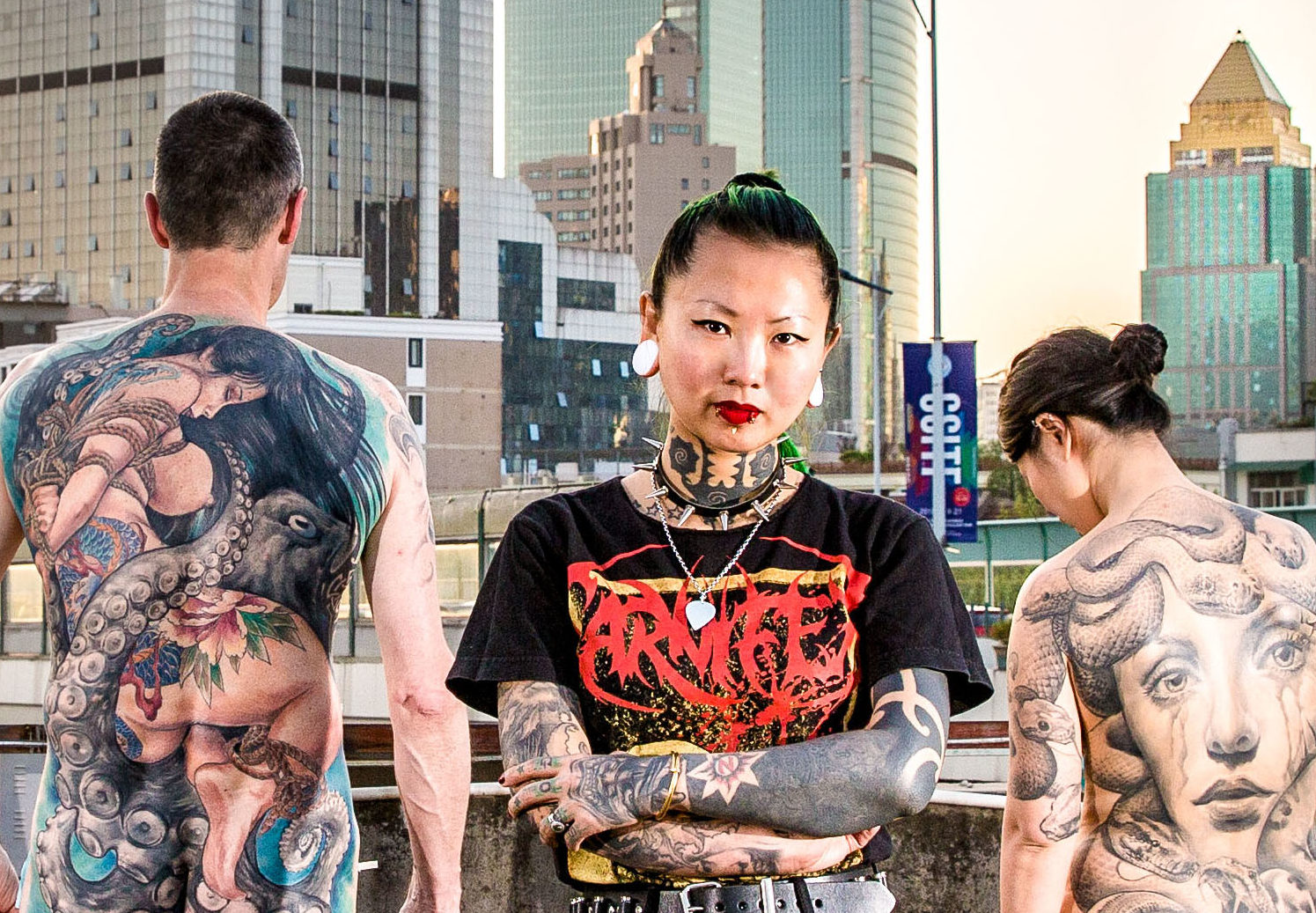 Zhuo Dan Ting ist eine der berühmtesten Tattoo-Künstlerinnen aus China. 
