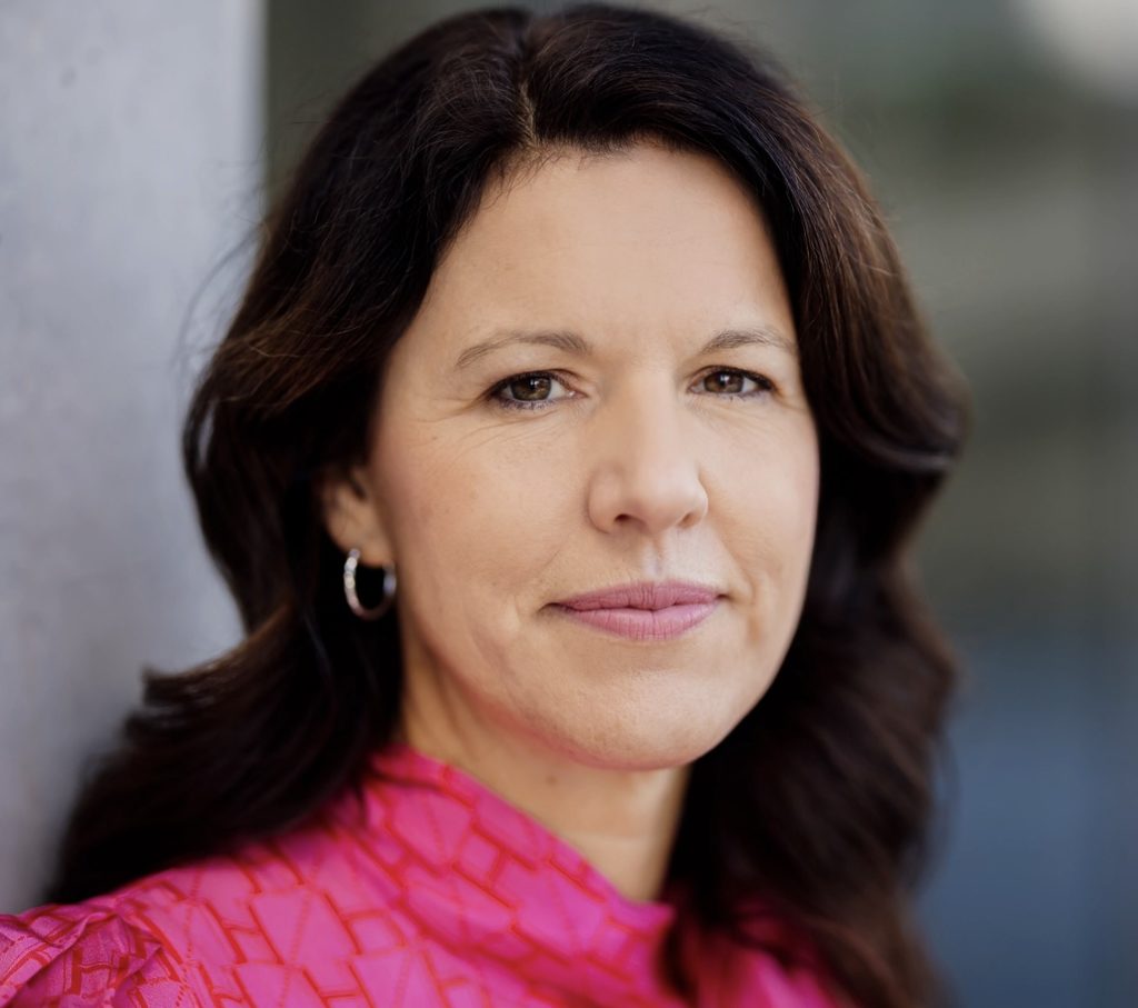 Katja Leiker, MdB