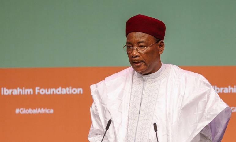 Mahamdou Issoufou bei der Verleihung des Mo-Ibrahim-Preises.