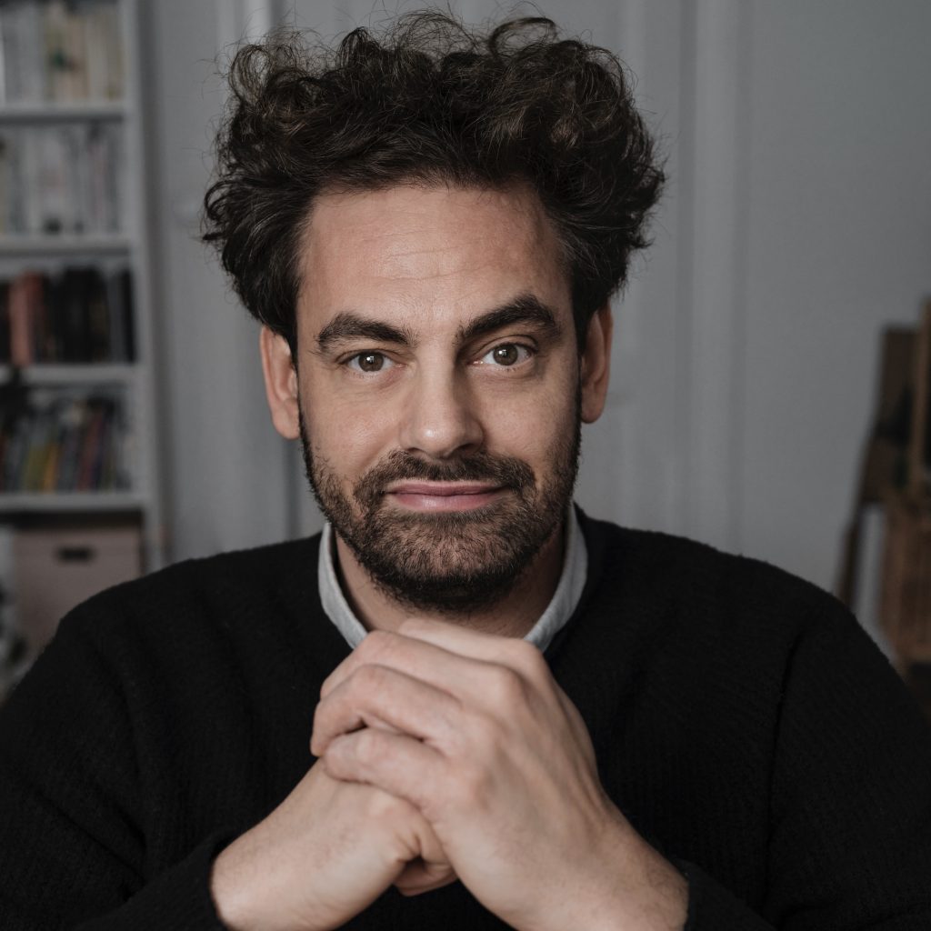 Shai Hoffmann, manchen noch bekannt als Darsteller in mehreren TV-Soaps, bietet Trialoge zum Nahostkonflikt in Schulen an,