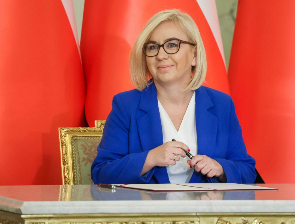 Paulina Hennig-Kloska, neue polnische Umwelt- und Klimaministerin, bei ihrer Vereidigung im Dezember 2023
