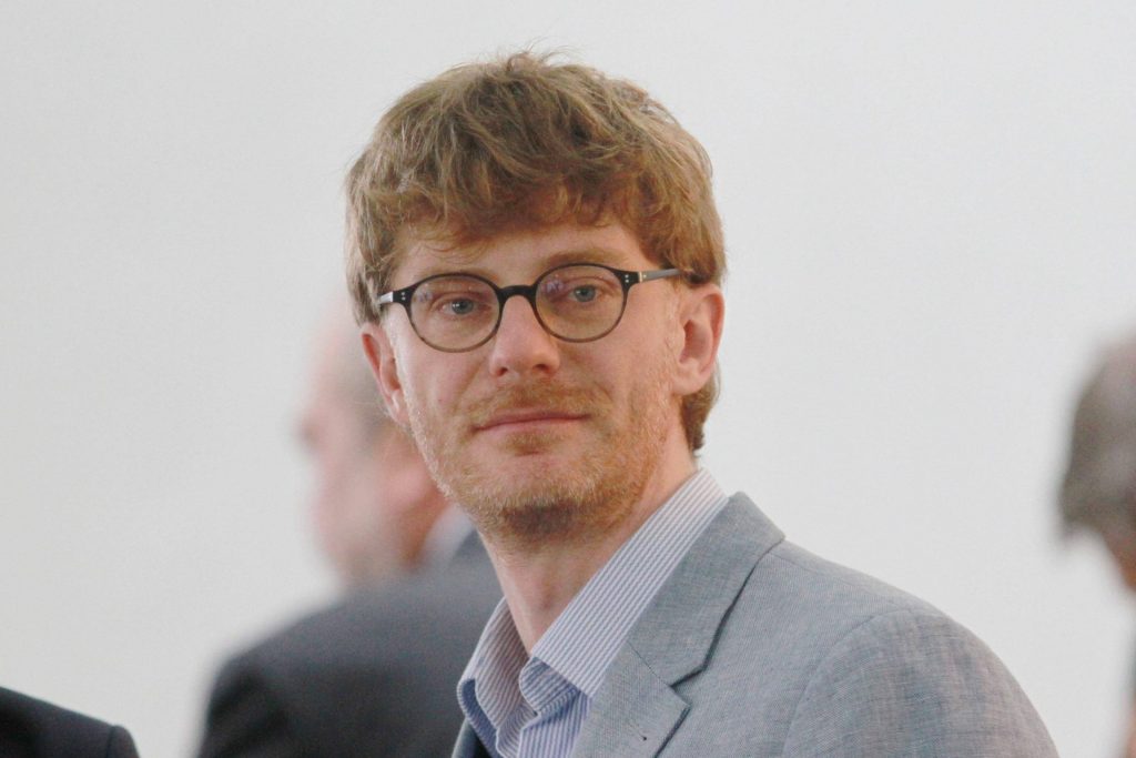 Der deutsche Computerlinguist Richard Socher gilt als einer der Pioniere im Bereich der Sprachverarbeitung und Erfinder des Prompt-Engineering.