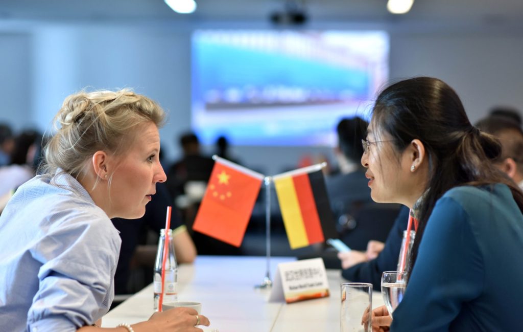 Städte-Partnerschaften zwischen Deutschland und China fördern den Austausch zwischen beiden Ländern. Dabei trifft deutsche Lokalpolitik auf staatliche chinesische Interessen.