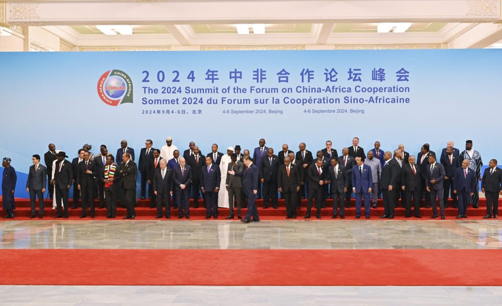 Chinas Präsident Xi Jinping und afrikanische Staats- und Regierungschefs in Peking.