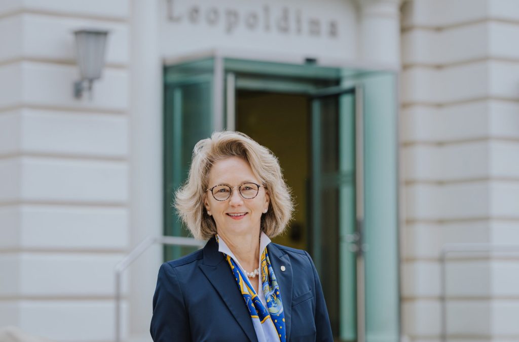Prof. Dr. Bettina Rockenbach wird neue Präsidentin der Nationalen Akademie der Wissenschaften Leopoldina.