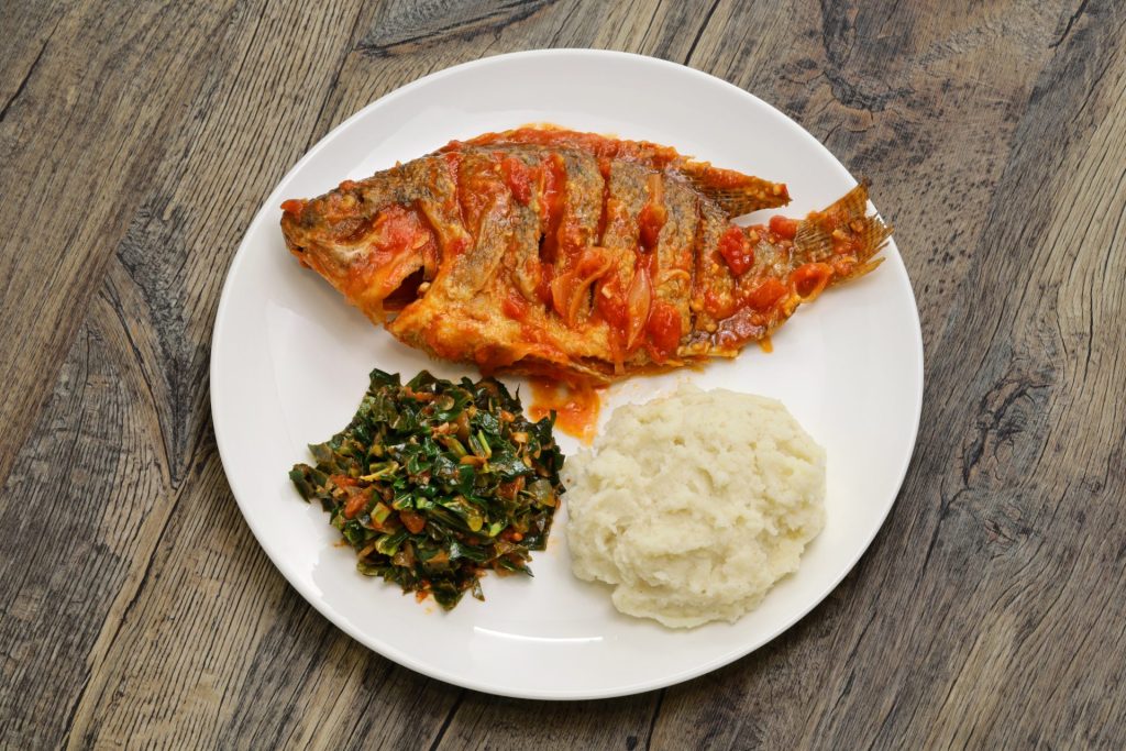 Ugali - das Nationalgericht in Kenia und Ostafrika.