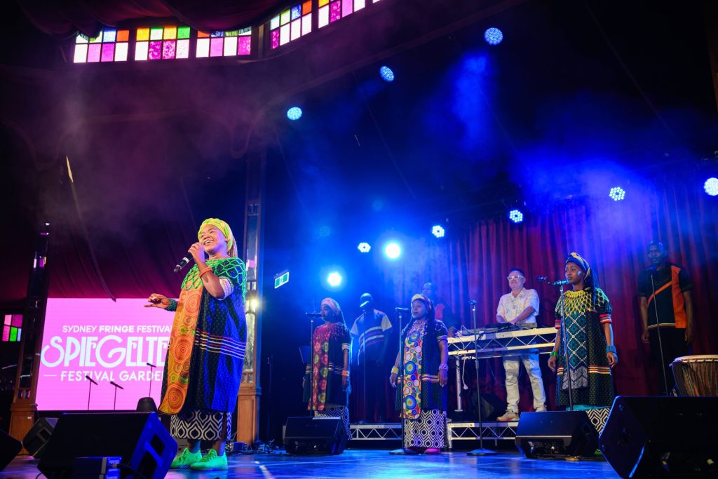 Mitglieder des Soweto Gospel Choir bei einem Konzert in Sydney.