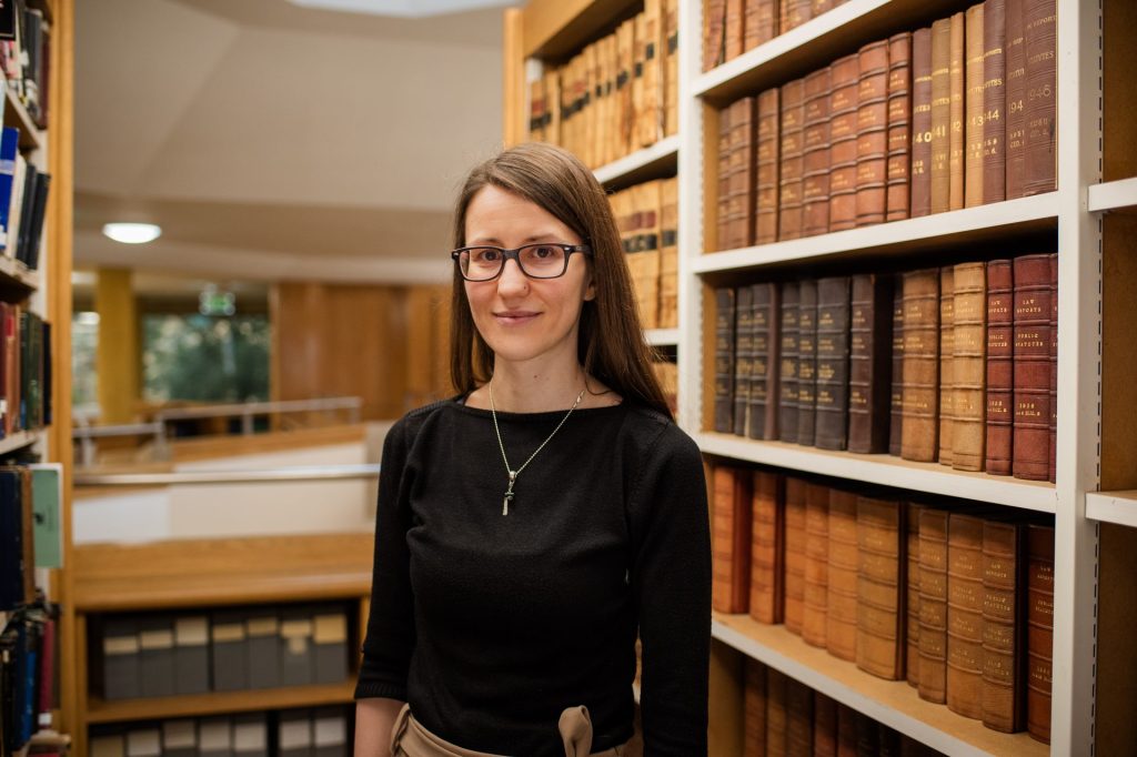 Sieht bei vertrauenswürdiger KI eine große Chance für die europäische Industrie: Sandra Wachter, ab März Humboldt-Professorin für Künstliche Intelligenz an der Digital-Engineering-Fakultät des Hasso-Plattner-Instituts (HPI) und der Universität Potsdam.
