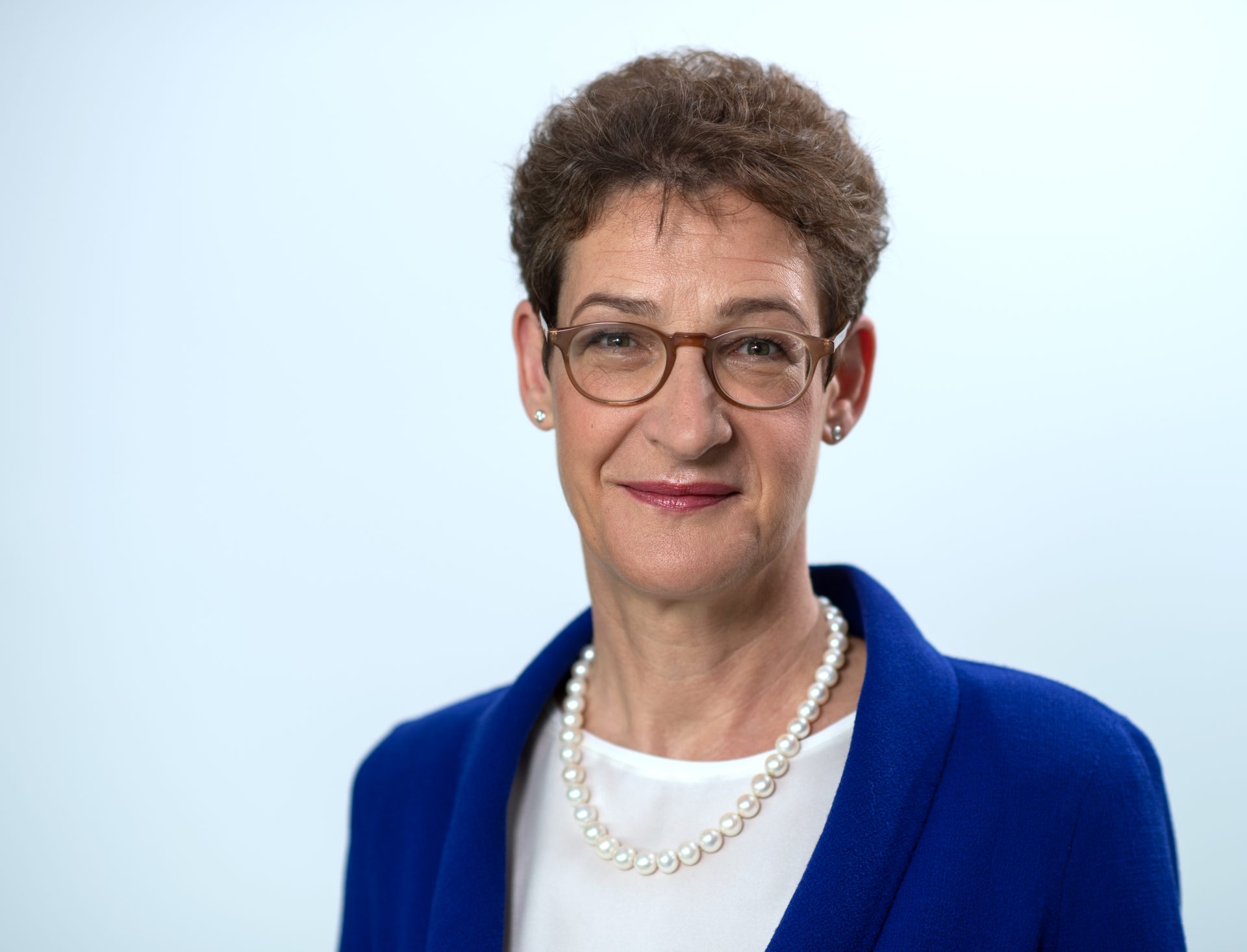 Die promovierte Ökonomin Katrin Leonhardt ist seit 2020 Vorsitzende des Vorstands der SAB.