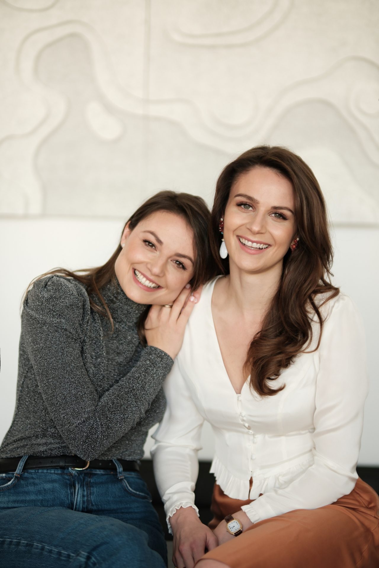 Die Gründerinnen von Empion, Larissa Leitner und Annika von Mutius, wollen Talente und Unternehmen matchen. (Quelle: Patrycia Lukas)