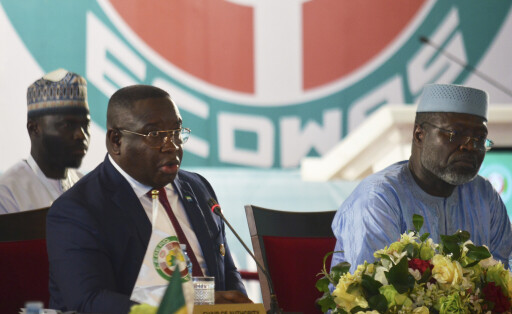 Julius Maada Bio spricht auf der ECOWAS-Sitzung in Nigeria, bei der er zum Vorsitzenden gewählt wurde.