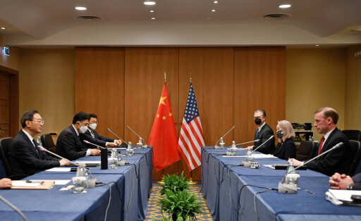 (220315) -- ROME, March 15, 2022 -- Yang Jiechi (1st L), a member of the Political Bureau of the Communist Party of Chin