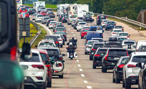 verbrenner autos stau