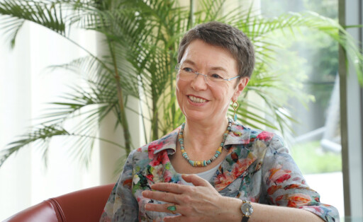 Patricia Flor, Botschafterin in China - Twitter und mehr