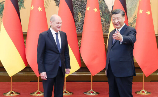 221104 -- BEIJING, Nov. 4, 2022 -- Chinese President Xi Jinping meets with German Chancellor Olaf Scholz on his official visit to China at the Great Hall of the People in Beijing, capital of China, Nov. 4, 2022. CHINA-BEIJING-XI JINPING-GERMANY-CHANCELLOR-MEETING CN YaoxDawei PUBLICATIONxNOTxINxCHN