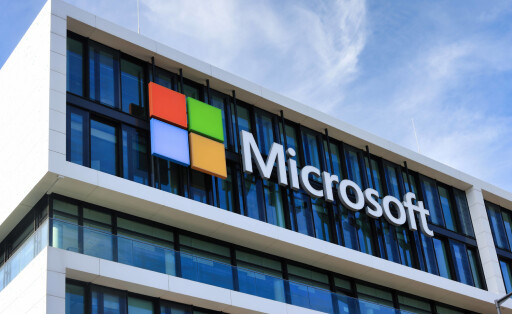 MUNICH, GERMANY - APRIL 10, 2023: Microsoft logo at the company office building located in Munich, Germany Microsoft european HQ in Munich, Germany Munich Germany *** MÜNCHEN, DEUTSCHLAND 10. APRIL 2023 Microsoft-Logo am Firmengebäude in München, Deutschland Microsoft Europa-Zentrale in München, Deutschland München Deutschland Copyright: xx