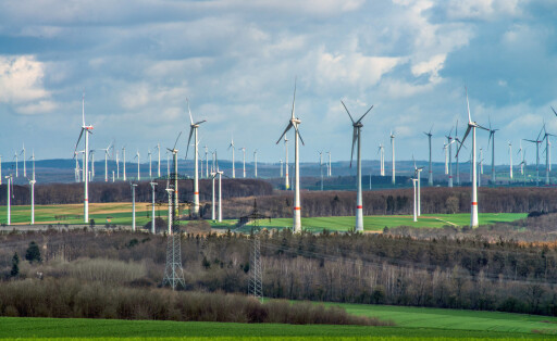 Einer der größten deutschen Windparks in Sintfeld im Kreis Paderborn.