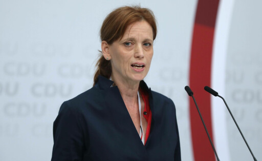 Berlin, Deutschland, 16.06.2023: Rede von Karin Prien Der als kleiner Parteitag bezeichnete Bundesausschuss der CDU Deutschlands im Konrad-Adenauer-Haus unter dem Motto Freiheit verteidigen - Chancen eröffnen *** Berlin, Germany, 16 06 2023 Speech by Karin Prien The federal committee of the CDU of Germany in the Konrad Adenauer House, described as a small party conference, under the motto Defending freedom Opening up opportunities Copyright: xdtsxNachrichtenagenturx dts_19842