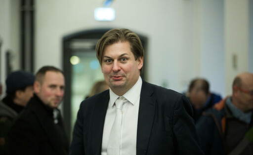 Ingolf Knajder (Dresdner Bürger helfen Obdachlosen) vor dem Landgericht Dresden. Im Bild: Anwalt Maximilian Krah.
Ingolf Dresdner Citizens help Homeless before the District Court Dresden in Picture Lawyer Maximilian Krah Bild: Imago