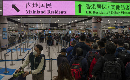 Reiseverkehr zwischen Hongkong und dem Festland Hong Kong Resume Quarantine Free Travel With China Travelers wear