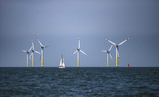 Offshore-Windpark Nordergründe im Wattenmeer der Nordsee