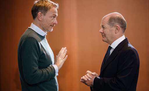 epa10442330 German Finance Minister Christian Lindner (L) gestures as he talks to German Chancellor Olaf Scholz (R) during the weekly meeting of the German Federal cabinet at the Chancellery, in Berlin, Germany, 01 February 2023. The members of the German government, ministers and Chancellor, gather on a weekly basis for cabinet meetings. EPA-EFE/CLEMENS BILAN