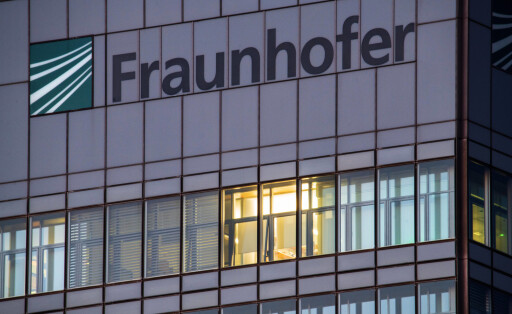 Fraunhofer Gesellschaft, Zentrale, München, Februar 2023 Deutschland, München, 9. Februar 2023, Fraunhofer Gesellschaft, Zentrale in der Hansastraße, Schriftzug mit Logo, Forschungsinstitut gerade in der Kritik durch den Bundesrechnungshof, Fraunhofer-Affäre, *** Fraunhofer Gesellschaft, headquarters, Munich, February 2023 Germany, Munich, 9 February 2023, Fraunhofer Gesellschaft, headquarters in Hansastrasse, lettering with logo, research institute just in the criticism by the Federal Audit Office, Fraunhofer affair,