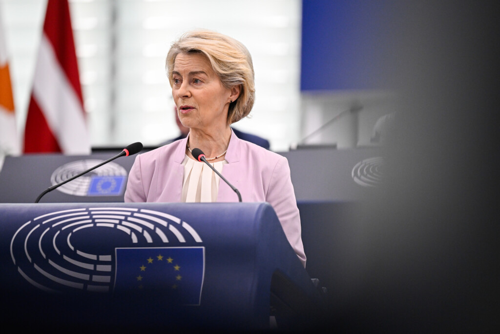 Ursula von der LEyen im Europäischen Parlament in Straßburg