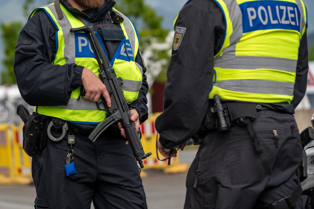 Grenzkontrolle der Bundespolizei zwischen Deutschland und Österreich