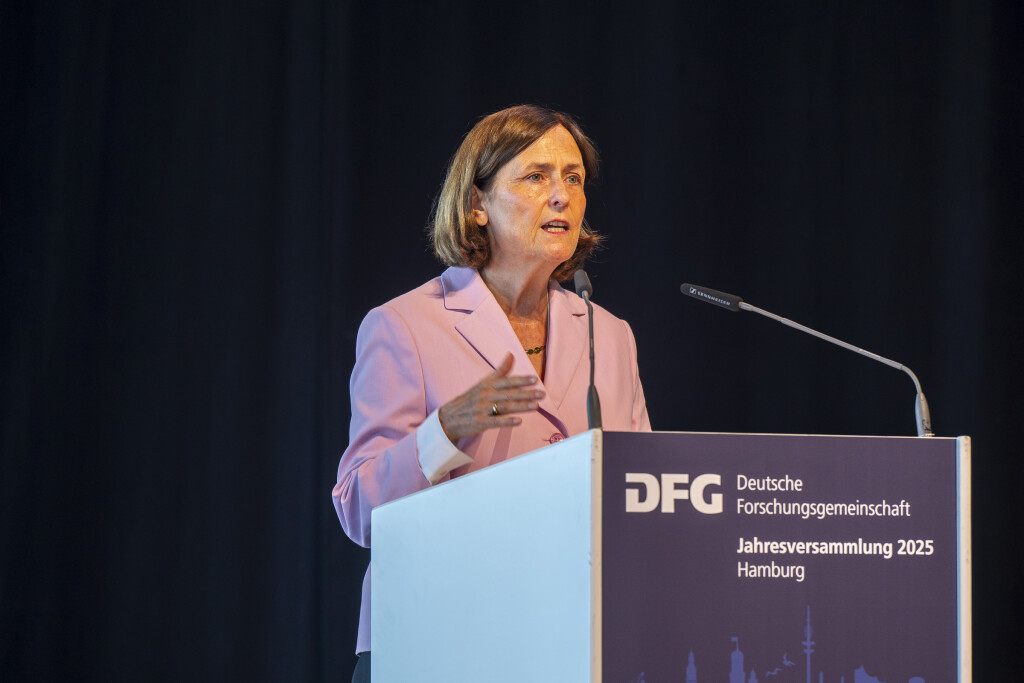 Katja Becker bei der DFG-Jahresversammlung 2025