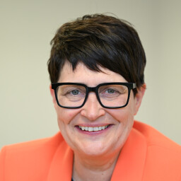 Christine Schneider