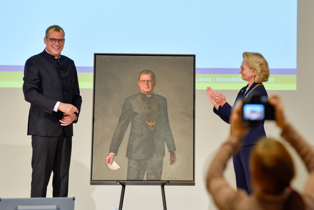 Enthüllung des Portraits von Gerald Haugs, ehemaliger Präsident der Leopoldina