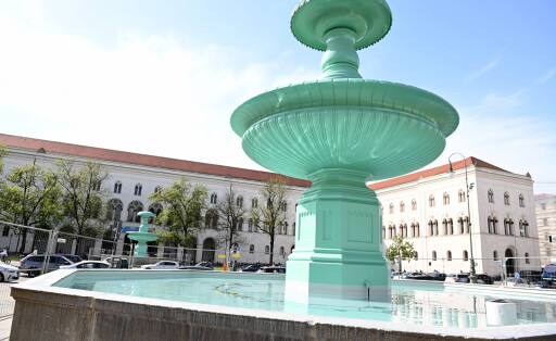 Brunnen vor dem Hauptgebäude der Ludwig-Maximilians-Universität München