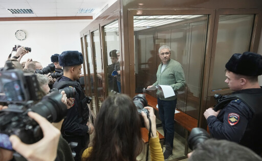 Zur 13 Jahren Haft verurteilt: Timur Iwanow, ehemaliger russischer Vize-Verteidigungsminister. (picture alliance/associated Press/ Pavel Bednyakov)