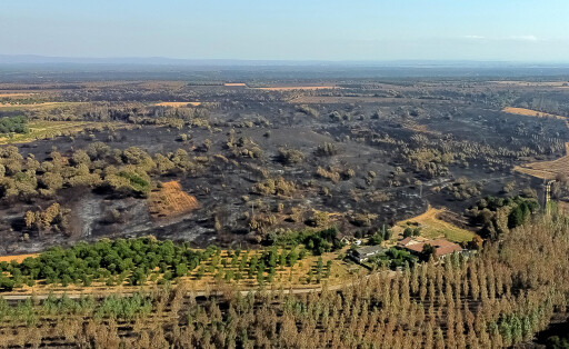 PALACIOS DE JAMUZ, LEON, SPAIN - AUGUST 20: Aerial view of Palacios de Jamuz, a village that was directly affected by the Molezuelas de la Carballeda fire, days after it was extinguished in Palacios de Jamuz, Leon, Spain on August 20, 2025. Nearly 350,000 hectares (865,000 acres) of land are estimated to have been burned over the past 13 days in...