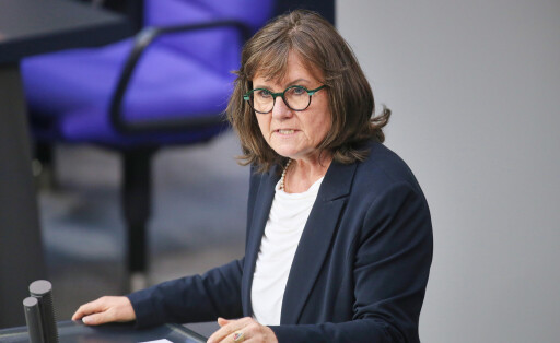 Esther Dilcher (SPD) spricht in der Haushaltsdebatte im Deutschen Bundestag.