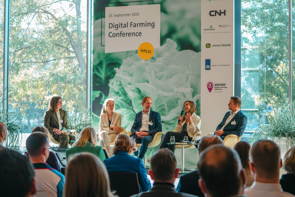 Auf der Digital Farming Conference von Bitkom sprechen die Teilnehmer über den Stand der Digitalisierung in der deutschen Landwirtschaft.