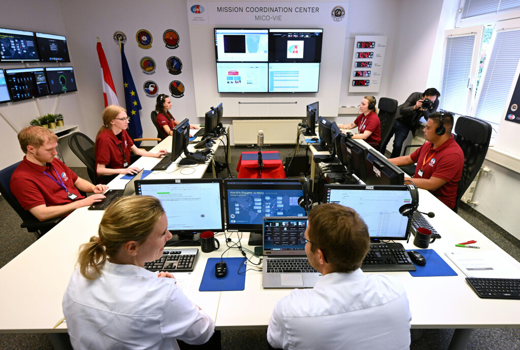 Das Mission Coordination Center aufgenommen am Montag, 13. Oktober 2025, anl. der Präsentation des Österreichischen Weltraum Forums (ÖWF) "Weltweit größte Mond/Mars-Analog-Mission 'World's Biggest Analog' startet" in Wien.